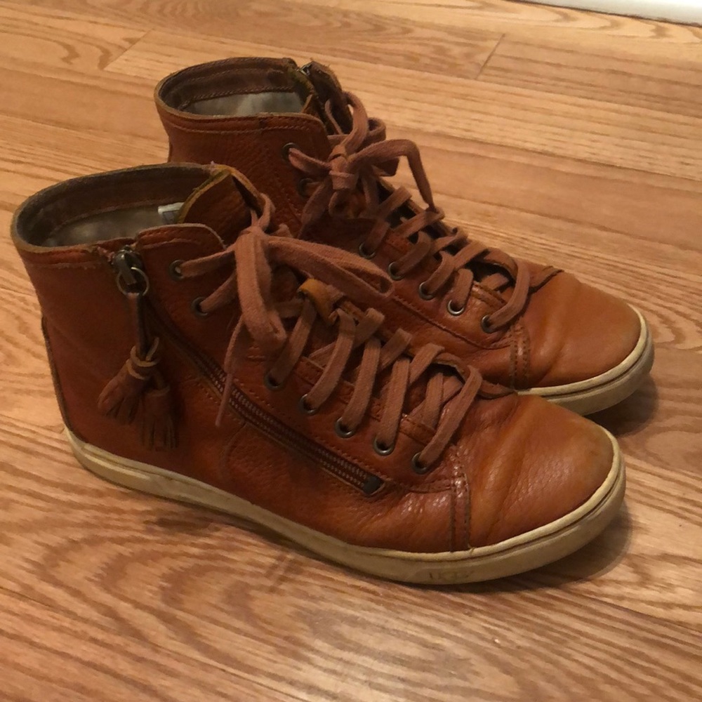 Ugg High Top Tan Leather Sneaker